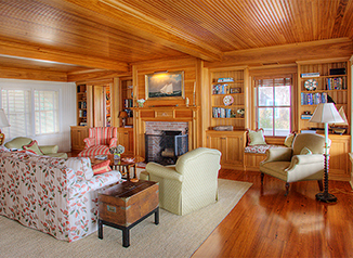 A Nantucket Living Room - Nantucket, MA
